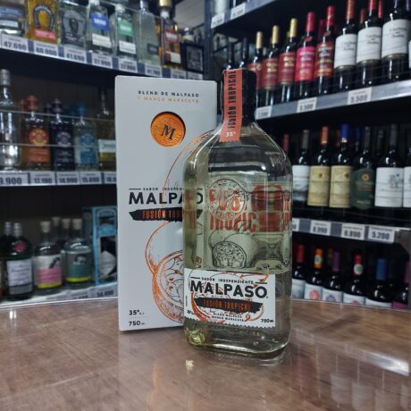 Pisco MalPaso Blend de Fusión Tropical 35°G.L. 750ml