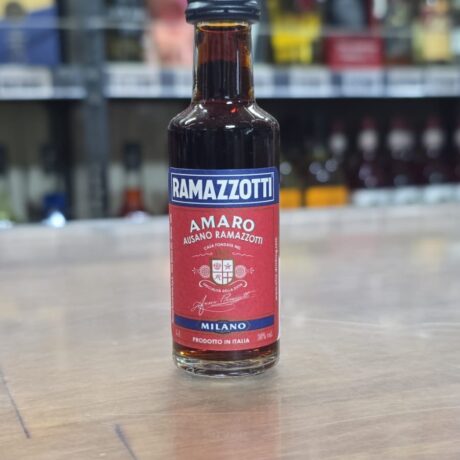 Licor Ramazzotti Amaro Ausano 30°G / 30cc.