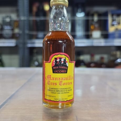 Licor de Manzanilla Miniatura Tres Torres 50° 100% producto Chileno
