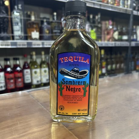 Tequila Joven Sombrero Negro 38%Alc Vol 200ml